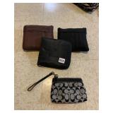 SMALL SIGNATURE COACH WRISTLET AND 3 PACKABLE