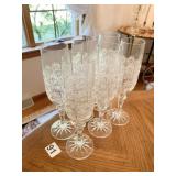 BUTTERFLY AND ROSE PATTERN PEDESTAL DISH 5.25