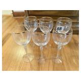 LENNOX TWISTED CENTER GOLD RIM 7.5-INCH-HIGH WINE