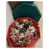 WREATH, PLASTIC WREATH STORAGE BOX AND GLUE GUN