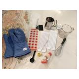 POTHOLDERS, ICE CUBE TRAYS, SIFTER, MEAT