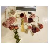 TASSELS AND HEART ACCENT TASSEL