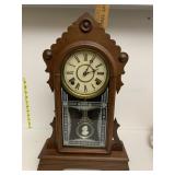 VINTAGE MANTLE CLOCK, KEY WOUND, NO KEY, BUST