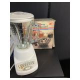 BLENDER AND BUNDT PAN