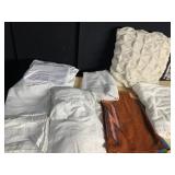 TWIN SHEETS, PILLOW SIBAS, BED SKIRT ETC.