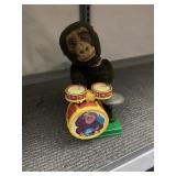 ALPS ANIMAL RHYTHM SERIES GORILLA PLAYING DRUMS