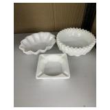 WESTMORELAND MILK GLASS BOWL 2.5" H, ASHTRAY,