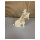 VINTAGE WHITE ONYX SCOTTIE DOG