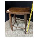 RECTANGLE BAR STOOL