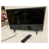VIZIO TV WITH REMOTE, 24"