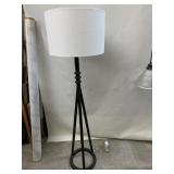 FLOOR LAMP METAL BASE 59" H