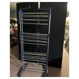 DRYING RACK ON WHEELS