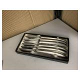 DINNER KNIVES STAINLESS