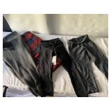 CHAMPION S PANTS, ATHLETA XL, SHOULDER SCARF