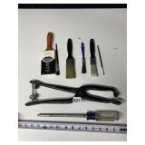 ASSORTED TOOLS