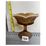 FENTON ROOT BEER OPALESCENT GLASS DAISY AND SHELL