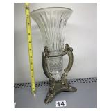 METAL BASE GLASS URN SHAPE VASE CENTER