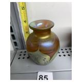 ORIENT AND FLUME ART GLASS VASE FEATHER DESIGN