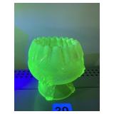 NORTHWOOD BUTTON PANEL GLASS URANIUM VASELINE