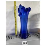 VINTAGE COBALT BLUE SWUNG GLASS VASE WITH FLARE