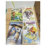 4 MINT CONDITION COMIC BOOKS SEE PHOTOS
