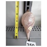 SWIRL PATTERN TEAR DROP SHAPE ORNAMENT