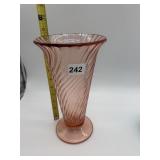 PINK GLASS SWIRLED FOOTED VASE, 10"