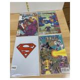 4 MINT CONDITION COMIC BOOKS SEE PHOTOS
