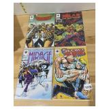 4 MINT CONDITION COMIC BOOKS SEE PHOTOS