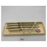 CARVEL HALL KITCHEN CUTLERY SET BY BRIDDELL