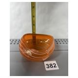 MID CENTURY ART GLASS BOWL WITH WHITE BANDED