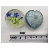 NOR CREST ART GLASS W/ FLOWER CENTER PAPER WEIGHT