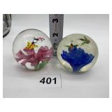 2 FLOWER CENTER PAPER WEIGHTS