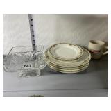 KRISPY KREME MUG, SQUARE DISH AND SET OF THEODORE