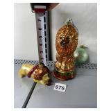 GROUP OF CHRISTMAS ORNAMENTS