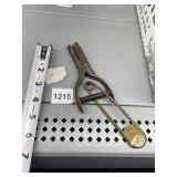 HAIR CURLING IRON, SKIRT PIN