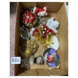 ASSORTED CHRISTMAS ORNAMENTS