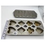 WEAR EVER CORN DISH AND 2ND BAKING PAN