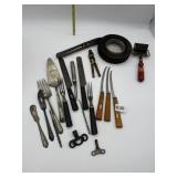 BAKELITE HANDLE KNIVES, KITCHEN UTENSILS