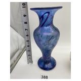 SIGNED BASE ARTE VEGAS ART GLASS VASE