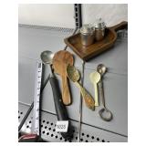 WOOD TRAY, 2 TEA HOLDERS, WOODEN SPOON, ETC.