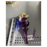 GROUP OF CHRISTMAS ORNAMENTS