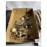 MISCELLANEOUS TRINKETS INCLUDING MINI UMBRELLA