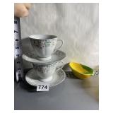 CORN DISH AND 2 CUPS/SAUCERS