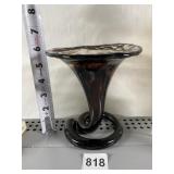 GORGEOUS ART GLASS FLOWER VASE WITH SPIRAL BOTTOM