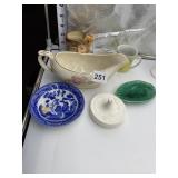 HAND PAINTED PARALYZED GLAZE GOLD HANDLED