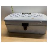 BREAD BOX HEAVY ALUMINUM 17"