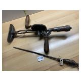 HAND BRACE AND POKER