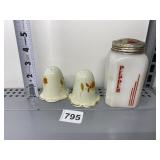 HALL SALT/PEPPERS, RED PEPPER SHAKER