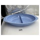 PYREX BLUE ONE- AND 1/2-QUART DIVIDED DISH